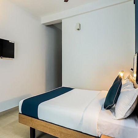 Accadia Residency Kochi Exterior foto
