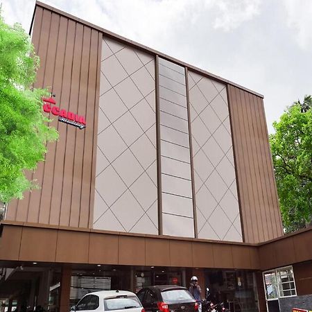 Accadia Residency Kochi Exterior foto